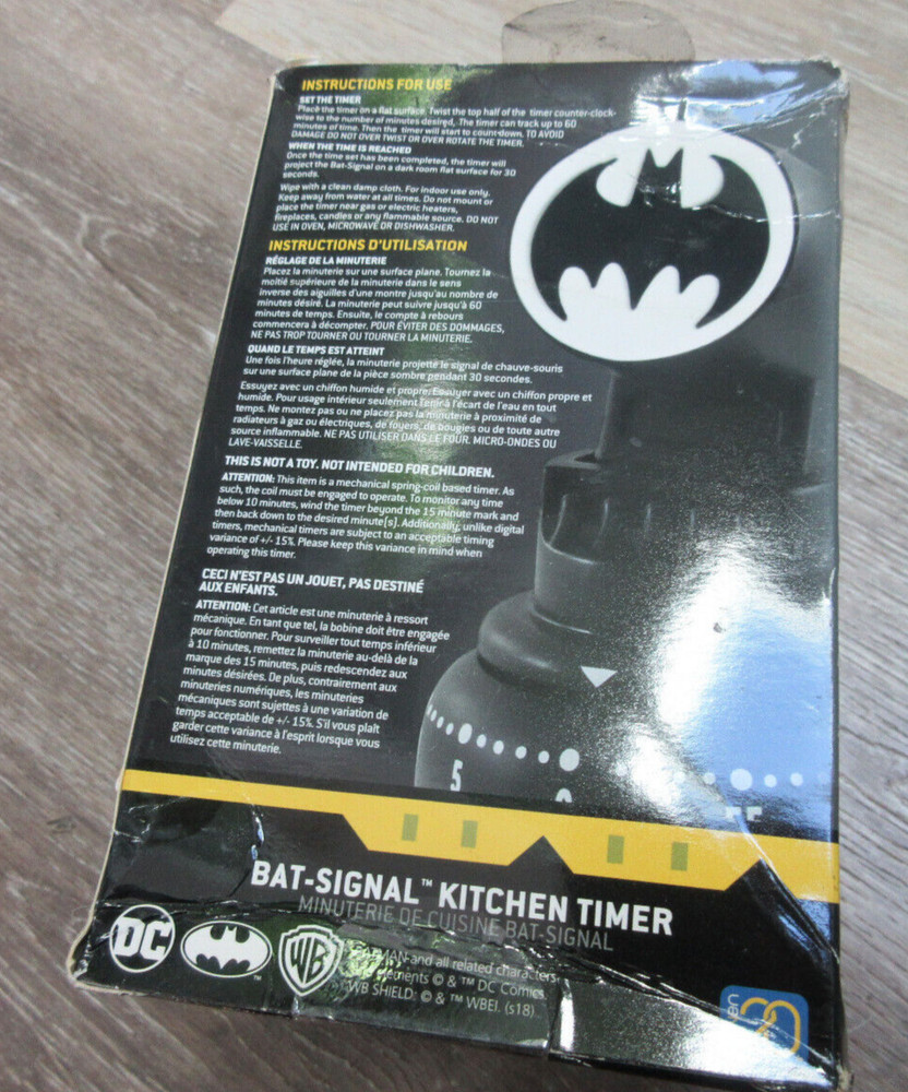 Batman Kitchen Timer (bat-signal) box damage