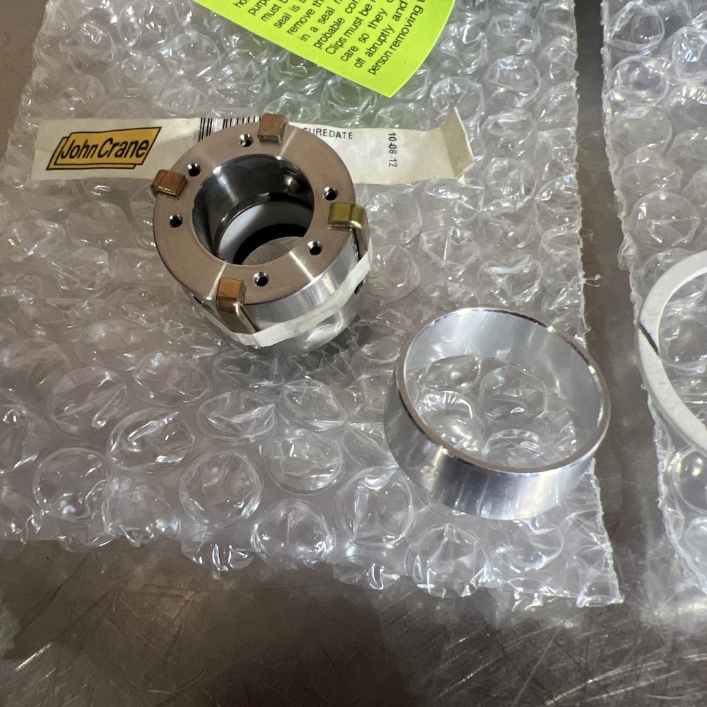 JOHN CRANE John M08990 Nos Surplus