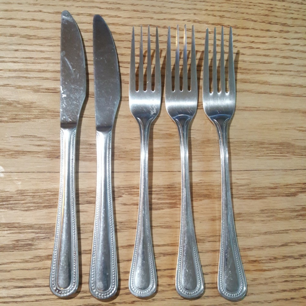 Oneida 18-8 PATRICIAN? Beaded Flatware 9 pc.