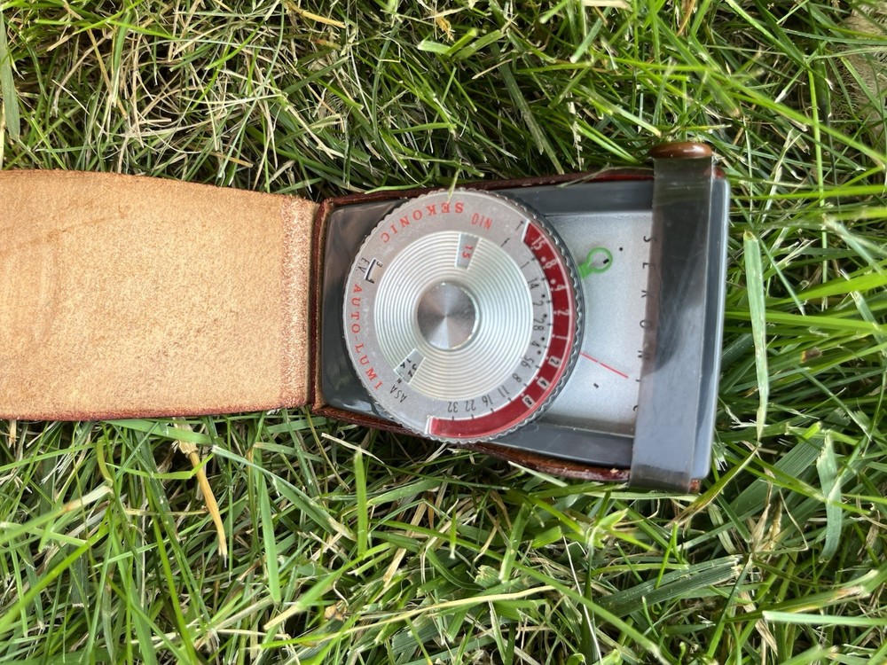 Sekonic Auto-Lumi Model 86 Light Meter Leather Case