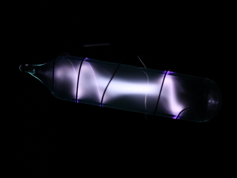 Deuterium gas ampoule, High purity - illuminating element sample