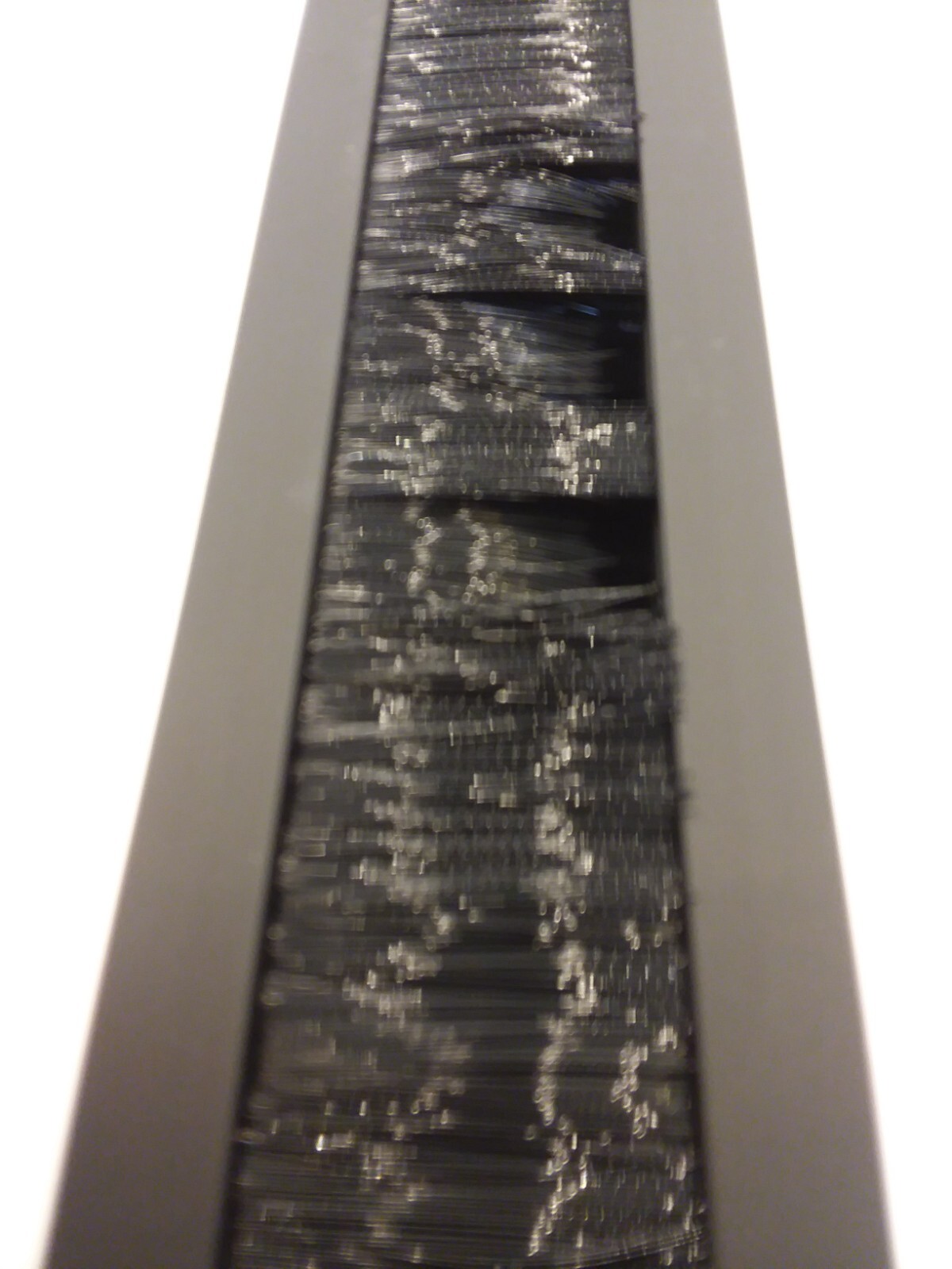 RICHELIEU 209010890 RECTANGULAR GROMMET WITH BRUSH AND ROUNDED ENDS NIB