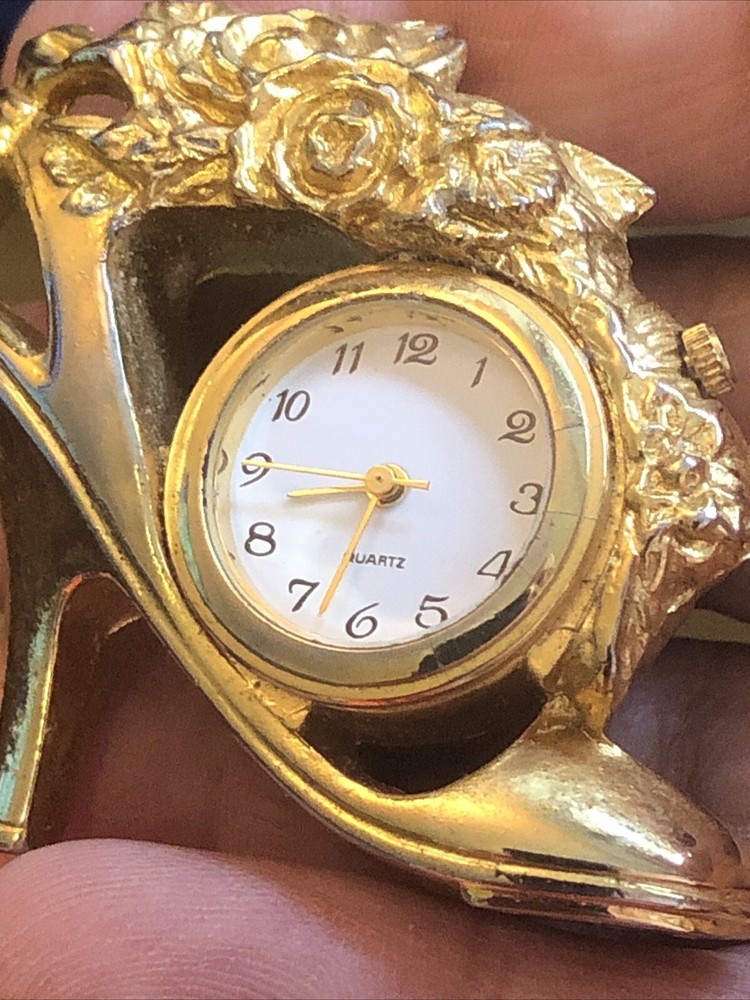 Women’s High Heel Desk Clock