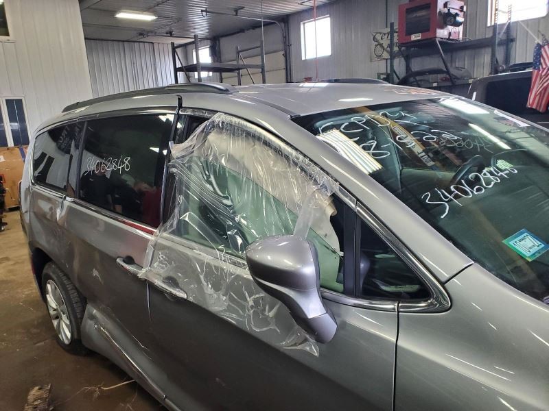 PACIFICA 2017 Air Shutter 1656281