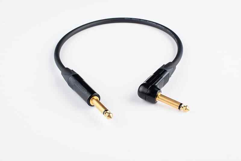 MOGAMI 2524 GUITAR CABLE SINGLE ANGLED GOLD SERIES 3', 3 Ft.