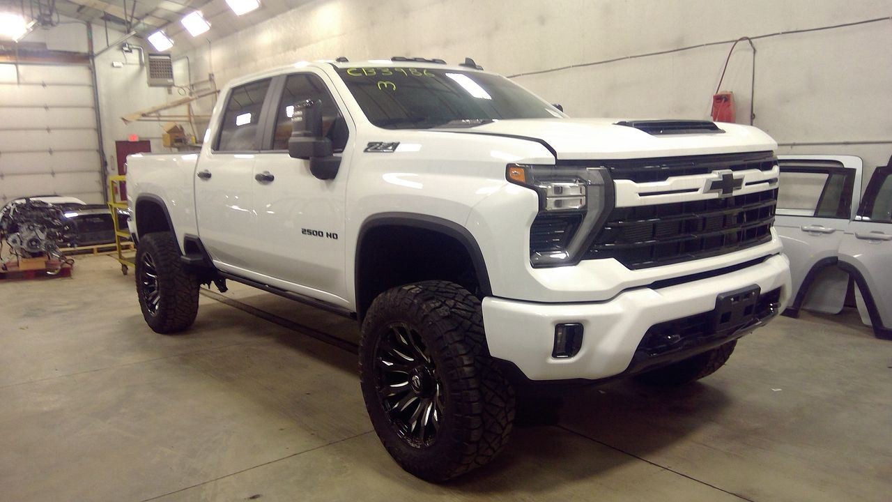 2024 Chevrolet Silverado 2500 Info-GPS-TV Screen 3107085