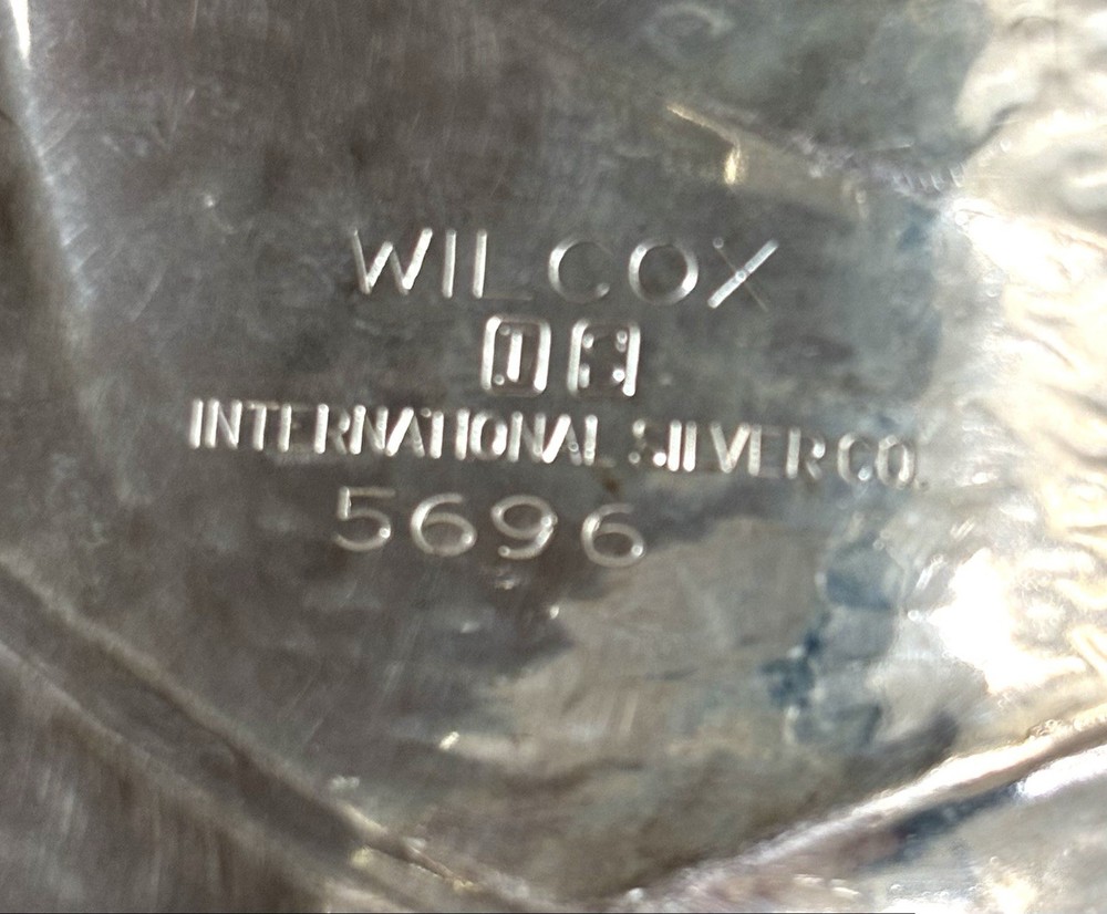 Wilcox International Silver Leaf Dish Silver Plated 7"