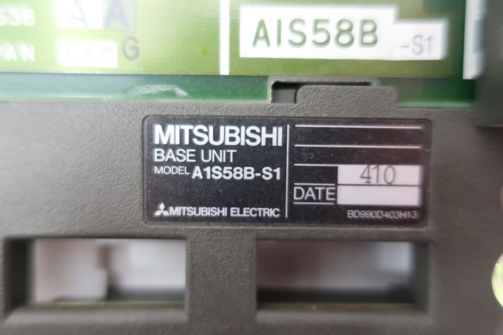 Mitsubishi A1S58B-S1 Base Unit Module 7 I/o