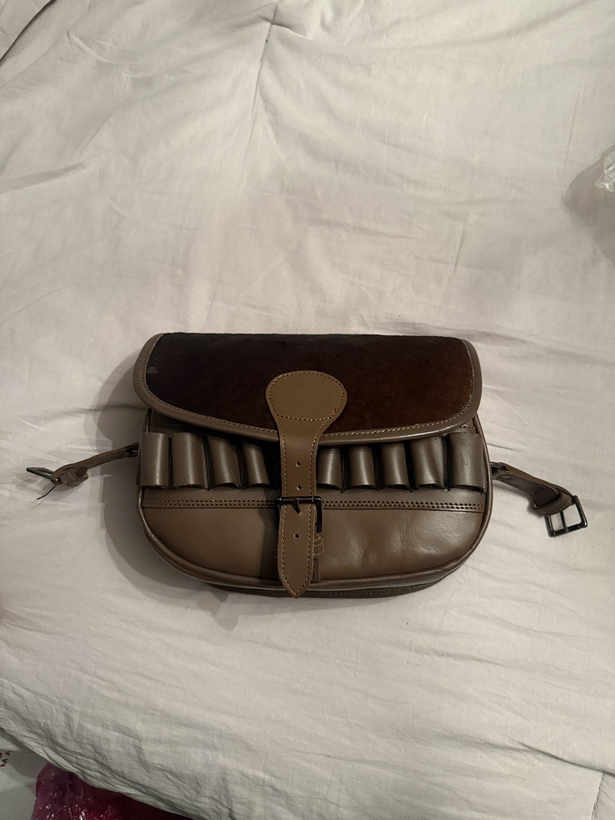 Cow Hide Leather Shotgun 120 Cartridges Holder Hunting Speed Bag Ammo