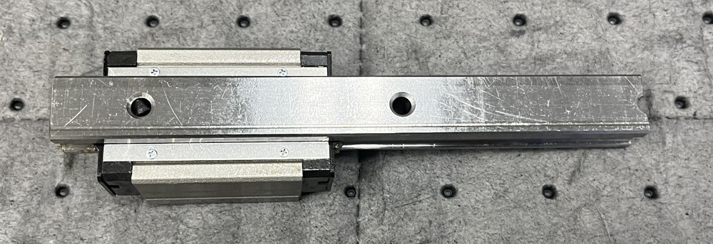 THK HSR15R1SS+140L Linear Guide w/ Rail