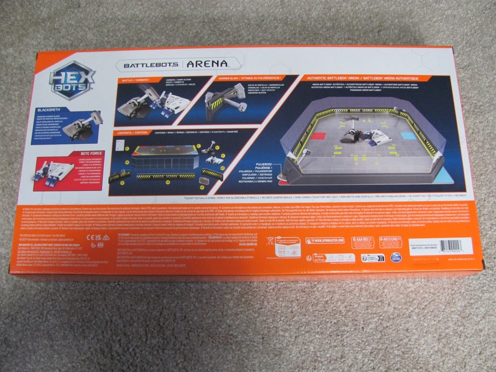 New HEX BOTS BattleBots Arena Bite Force & Blacksmith Remote Control Robot Toy