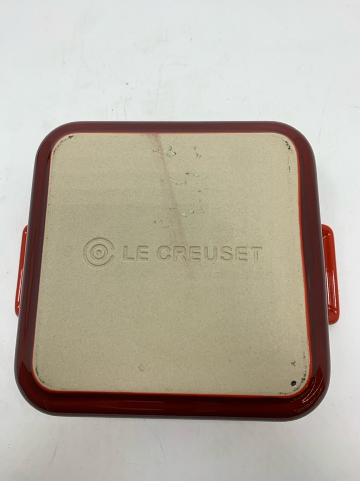 SQUARE STONEWARE DISH.
