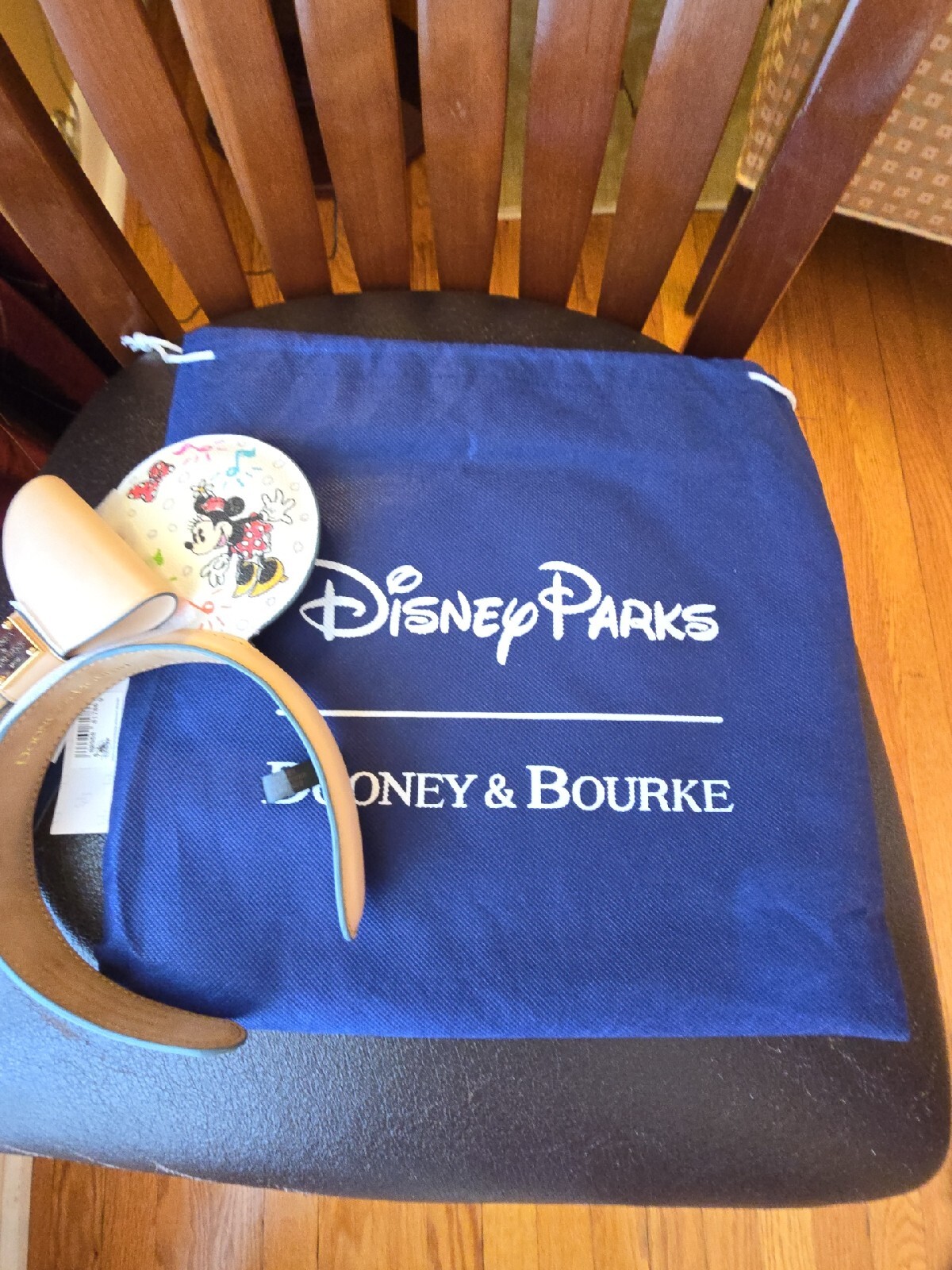 New Disney Parks Dooney & Bourke Sketch Print Leather Mickey Minnie Ears Dustbag