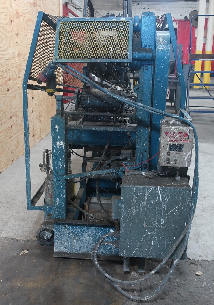 Newway Model EPBR Roll-Through Labeler Used