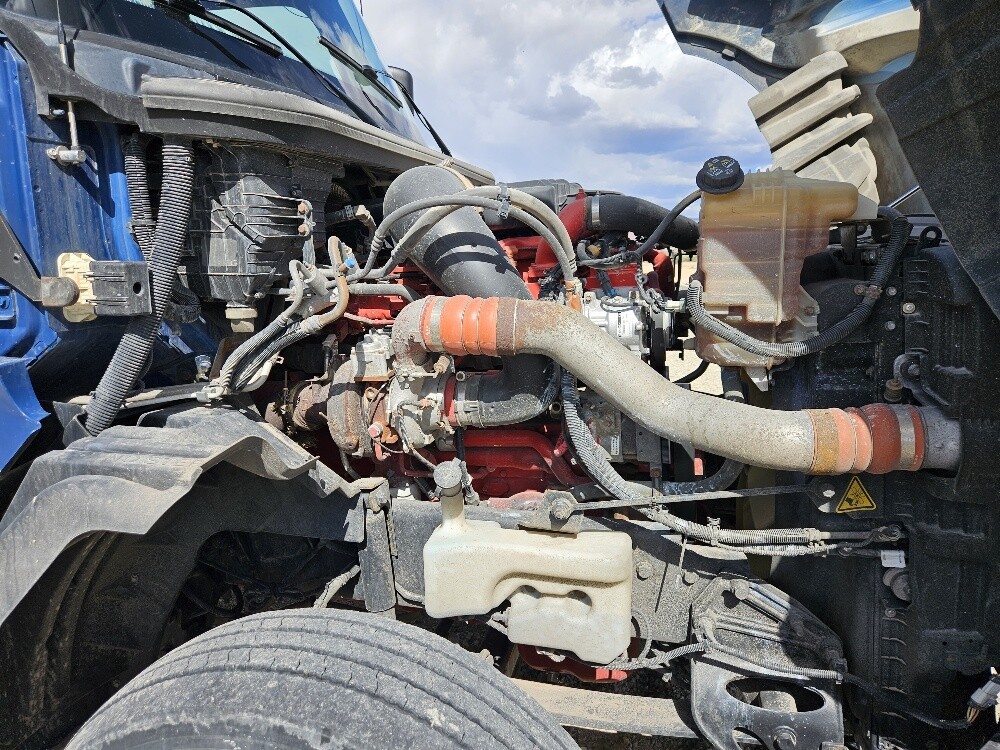 2018 International LT # 4401