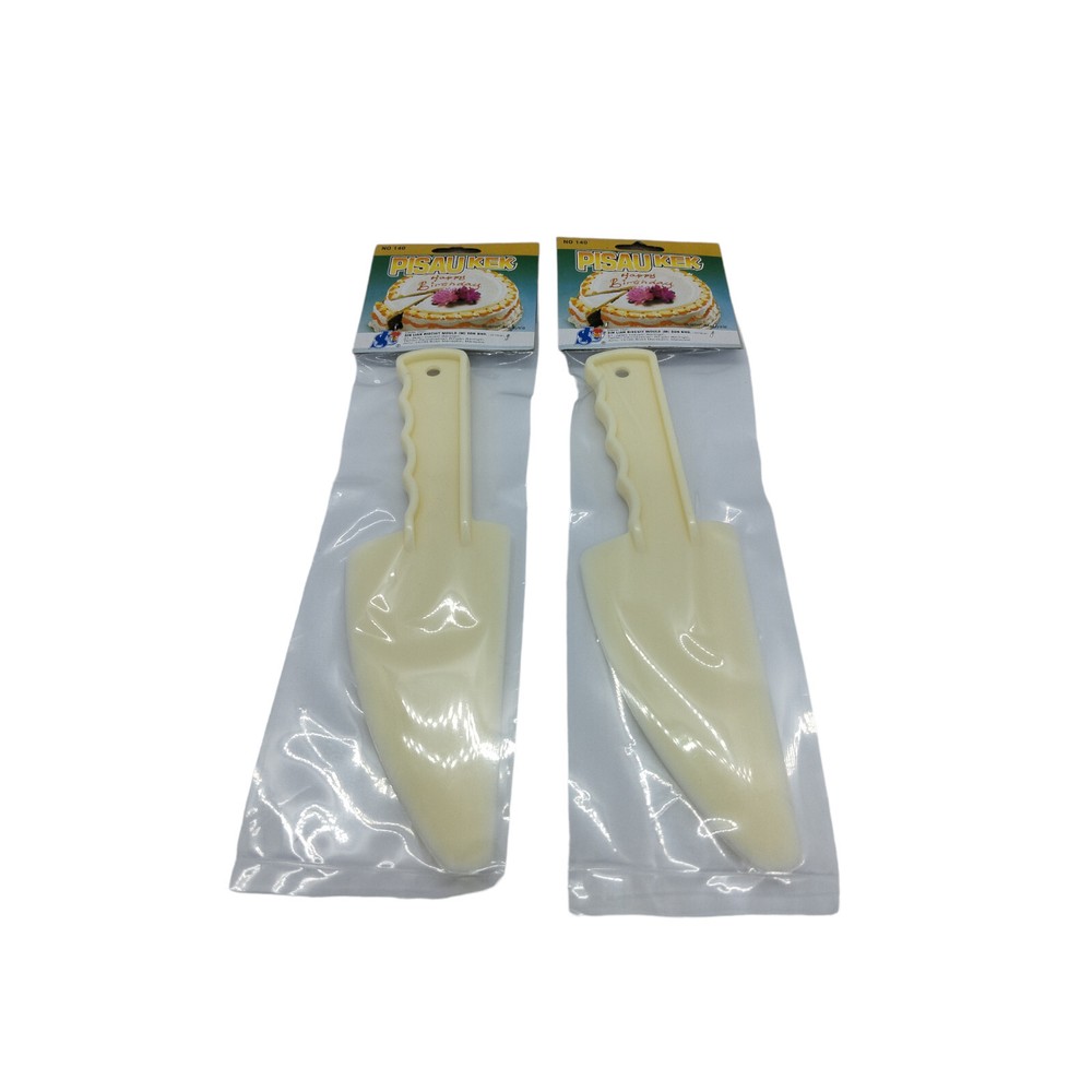 2 Pcs Plastic Kitchen knife Chef Cake