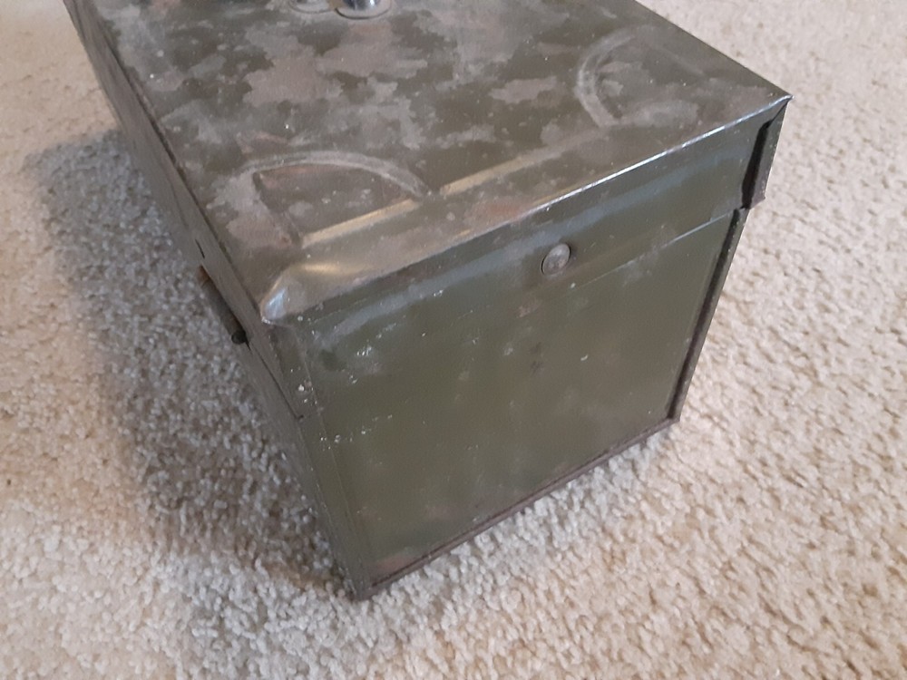 Vintage Eagle Lock Co. tackle or tool box BROKEN LOCK