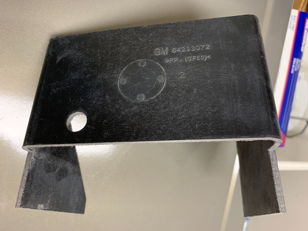 GM OEM-Battery Cover 84293072