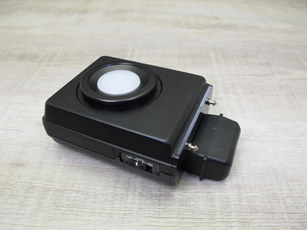 Minolta Flash Color Receptor in the Case