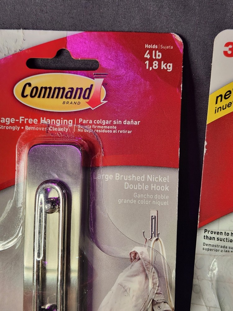 2 Pack~3M Command Large Plastic Hook 4.03 in. L DAMAGED PACKAGING~NEW