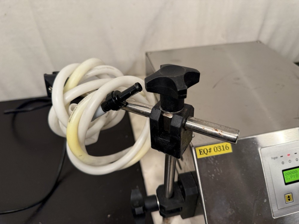 NUMERICAL CONTROL DIGITAL LIQUID FILLING MACHINE 5-3500ml Automatic Control