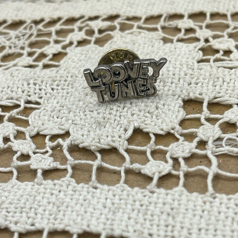 Looney Tunes Silver Brooch