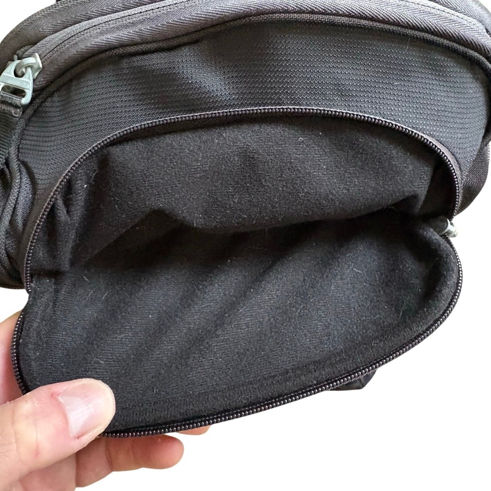 Oakley Backpack Laptop Holder Sunglasses Case Black Gray Multiple Compartments