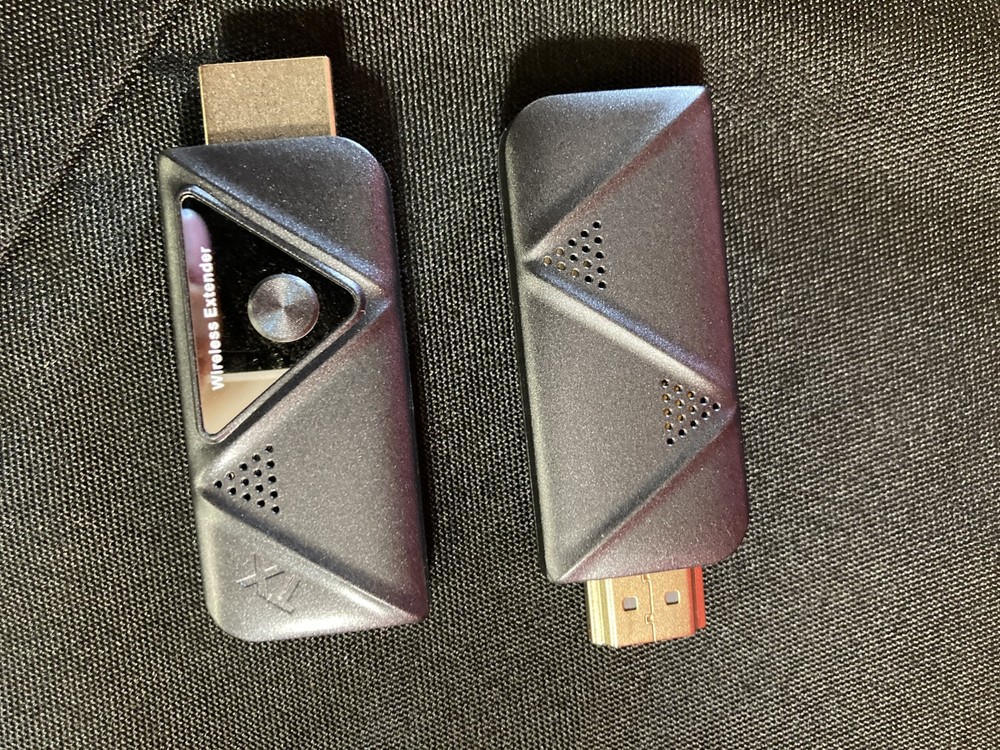 Wireless HDMI Transmitter and Receiver Kit