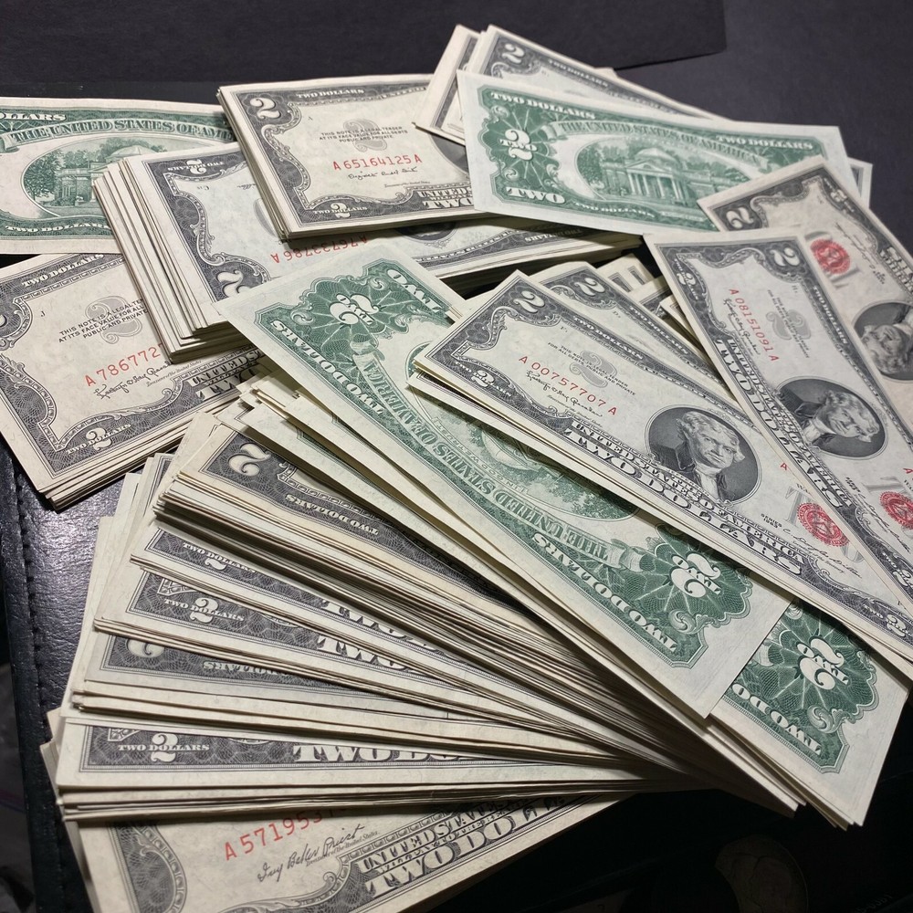 ✯ Two Dollar Red Seal $2 Bill UNC CU✯ From Pack Consecutive Uncirculated Note ✯✯
