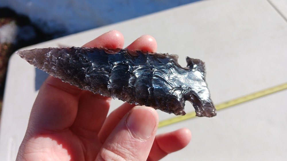 Two Large Side Notched Arrowheads, Atlatl, Opalite And Obsidian Flintknapping