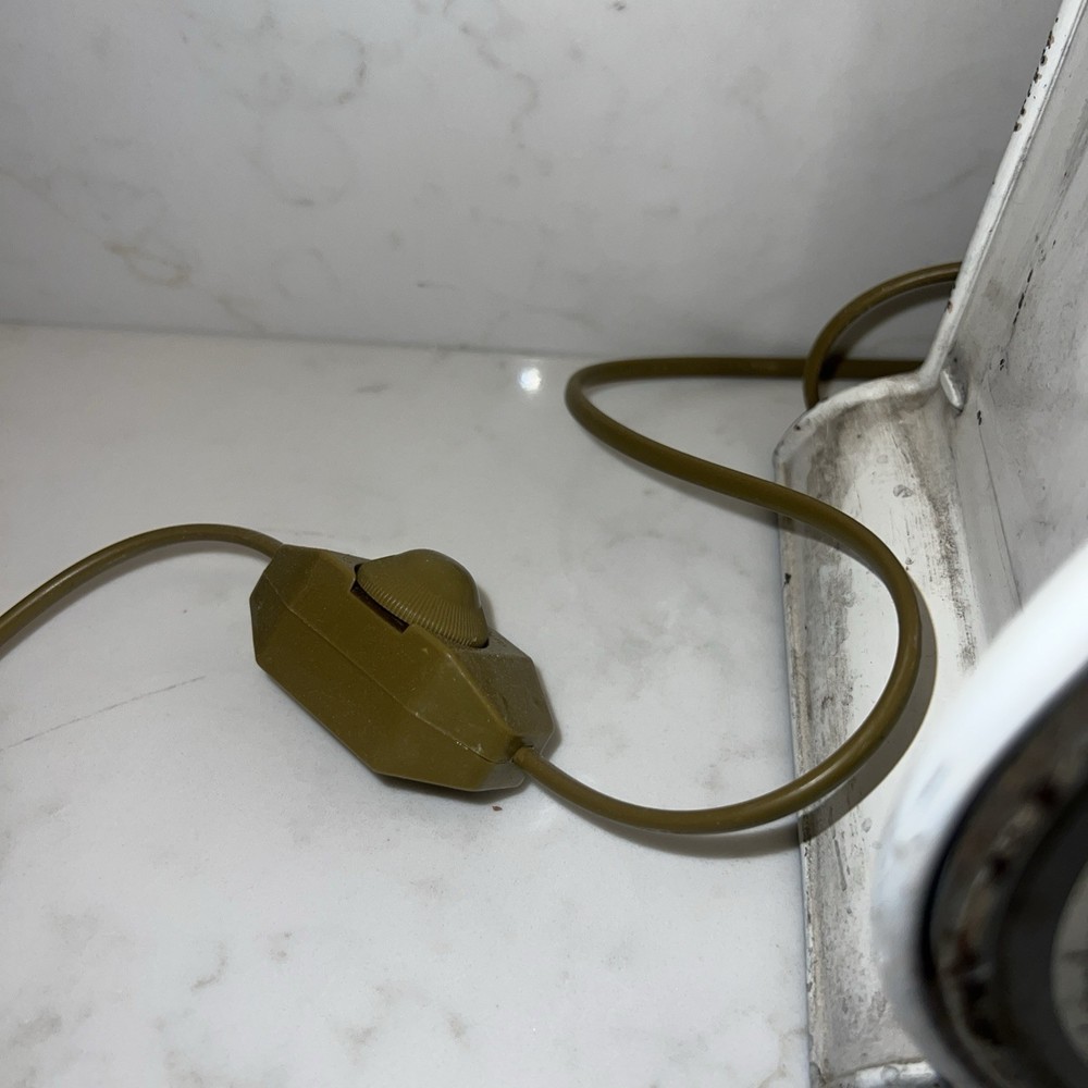 Vintage Way Rite Turned Light