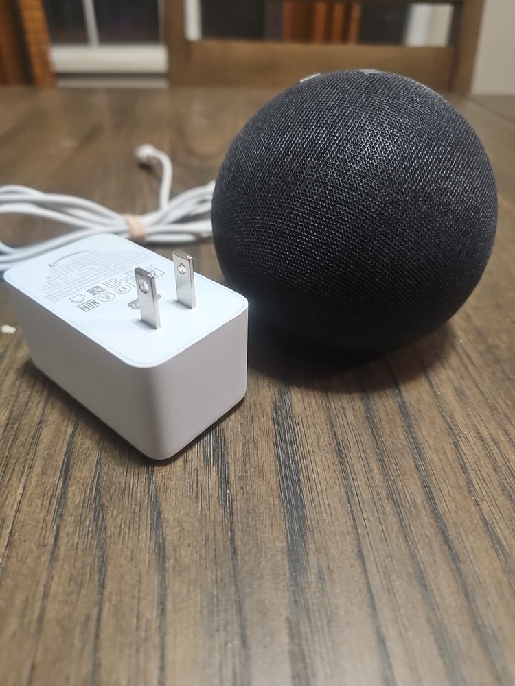 Amazon Echo Dot (4th Gen.) Smart Speaker - Charcoal