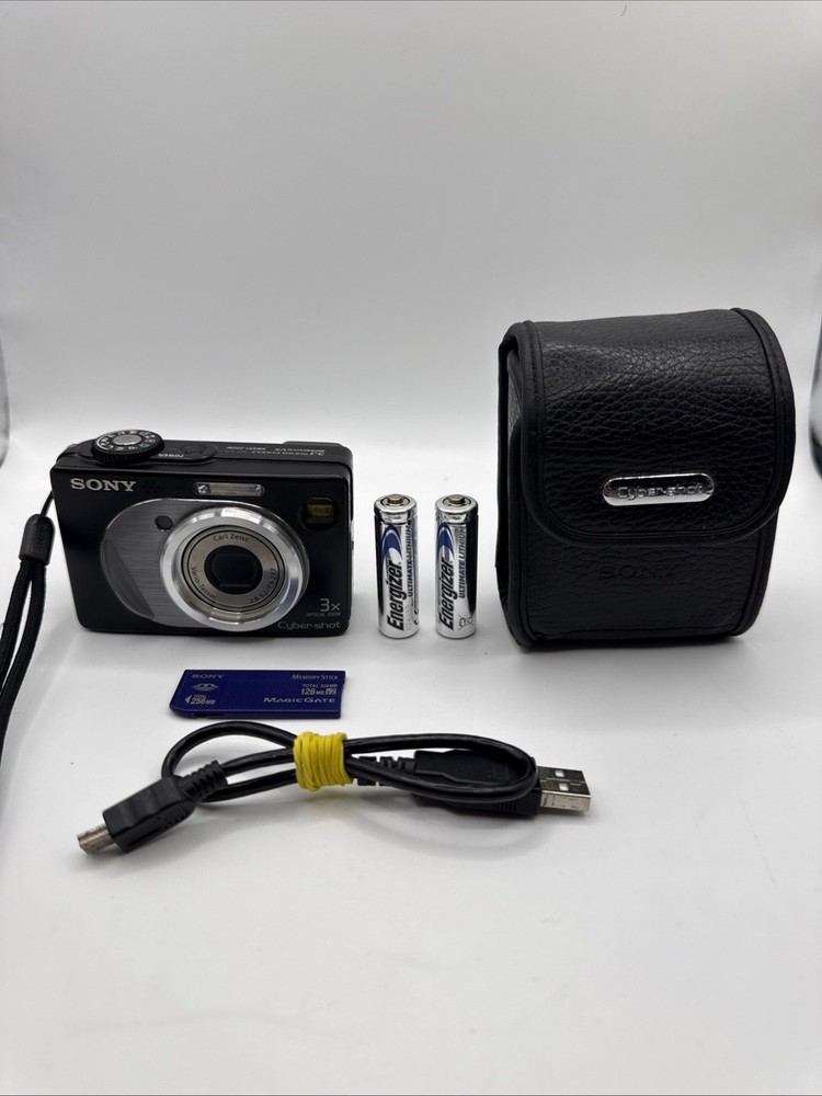 Sony Cyber-shot DSC-W12 Compact Digital Camera + 128MB MS + Case *Please Read*