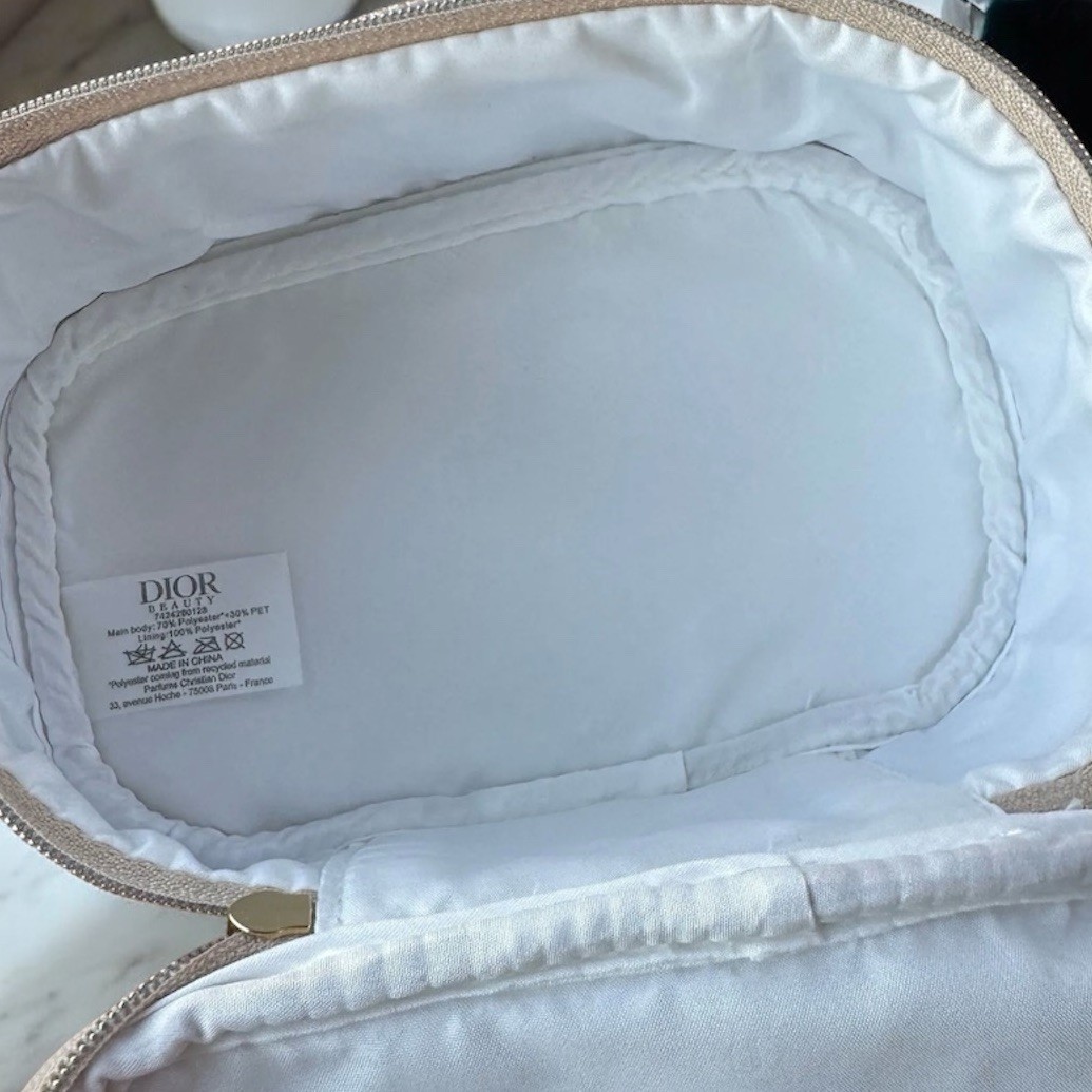 DIOR BEAUTY Gold Vanity Case Makeup Holiday 2025 Limited Edition Novelty GWP NIB