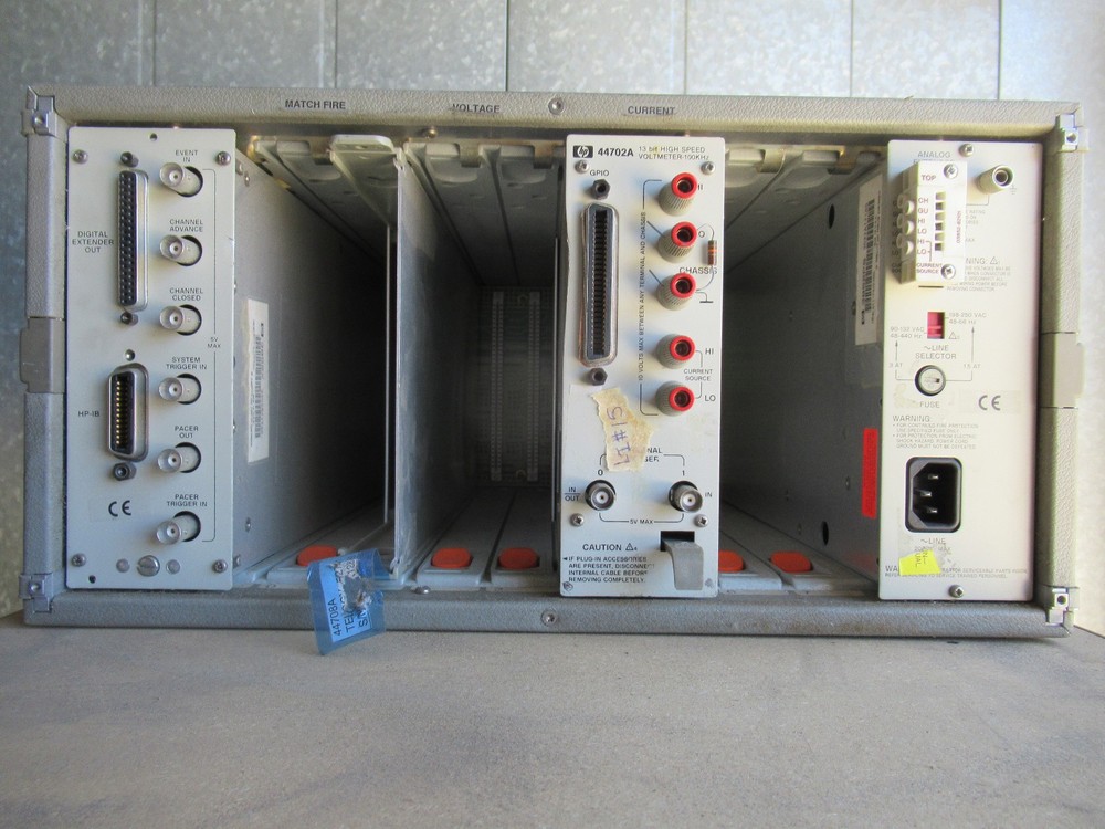 HP 3852A Data Acquisition and Control System