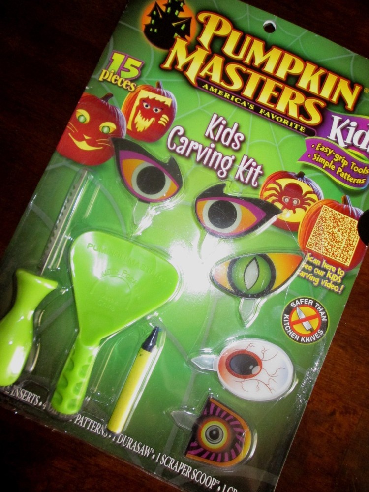 Pumpkin Masters KIDS CARVING KIT 8 Eye Inserts NEW Easy Tools SIMPLE PATTERNS
