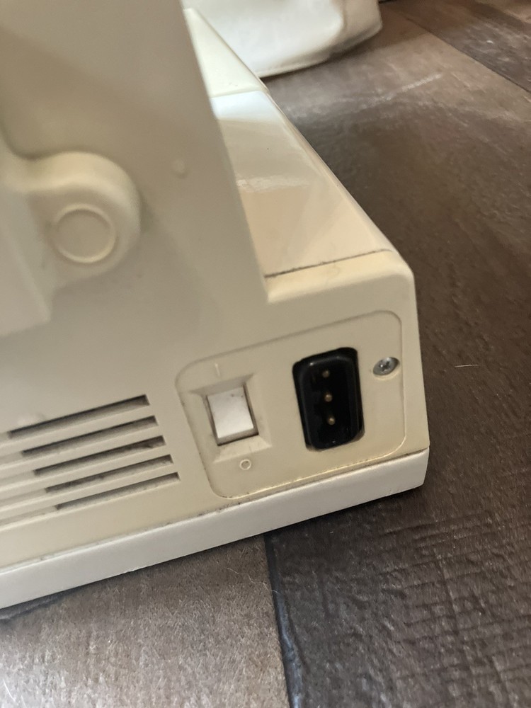 Untested Bernette 320 200 B Sewing Machine No Power Cord