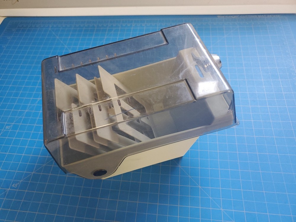 Vintage 3.5" Floppy Disk Plastic Storage Box Case Holder PC / No Keys