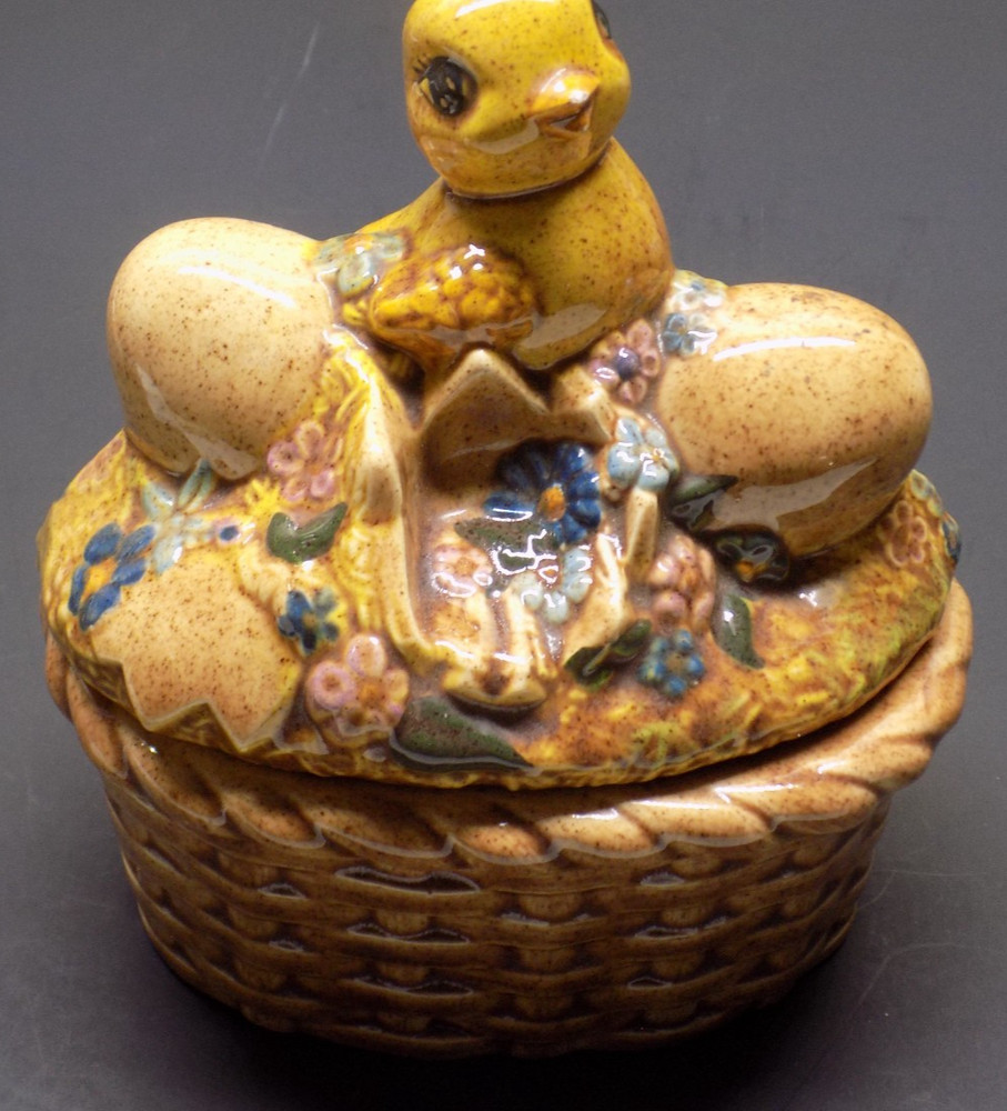 Vintage Ceramic Easter Basket Dish w/ Chick & Eggs Lid Spring Decor