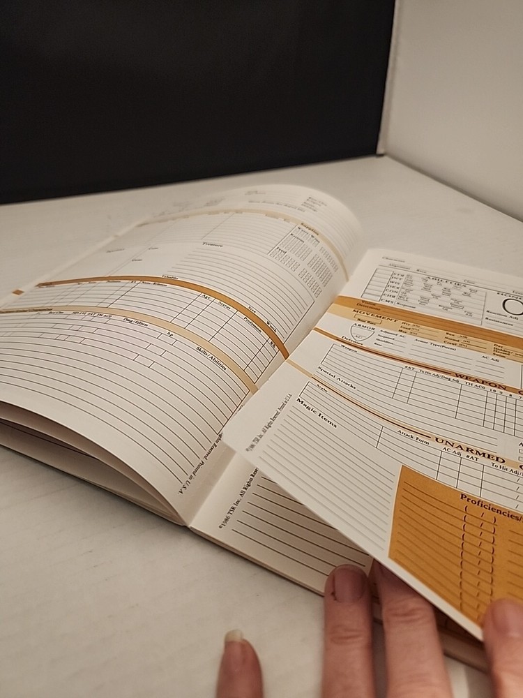 9028 Advanced D&D REF2 Player Character Record Sheets TSR 1986