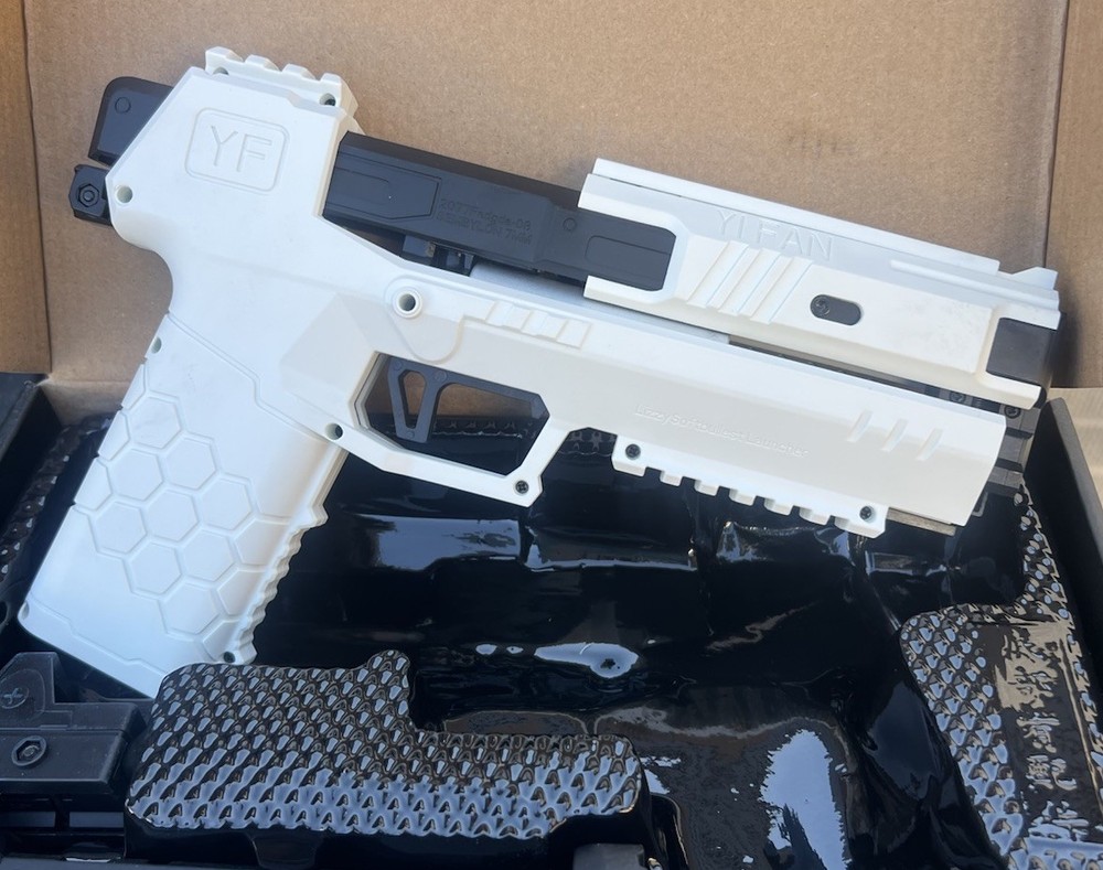 YIFAN SoftBBullet Toy Gun🌸🌈🌟🌸🌈🌟