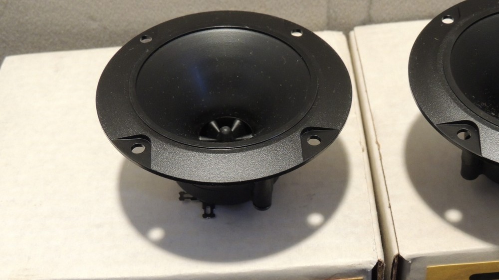 MTX RT3 3 3/4" Tweeter Road Thunder Two