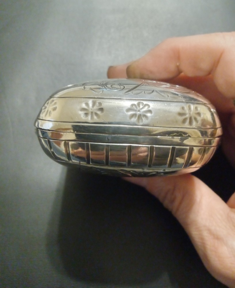 Antique Derby Silver Co Silverplated Soap Case