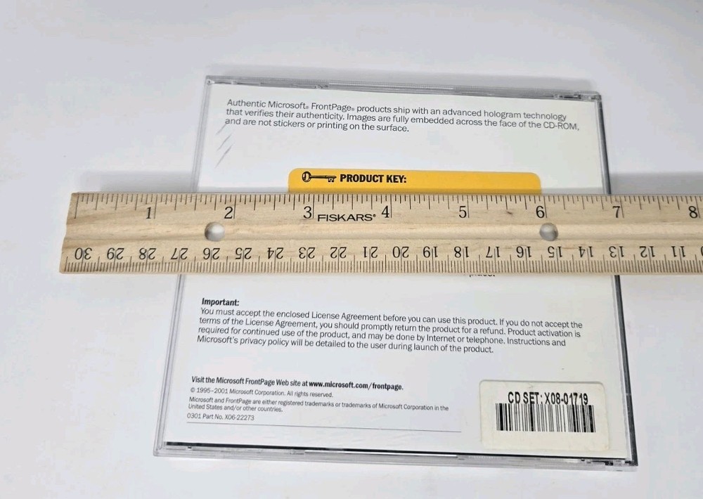 Microsoft Front Page 2002 CD-ROM Software Windows Web Site Creation Read*