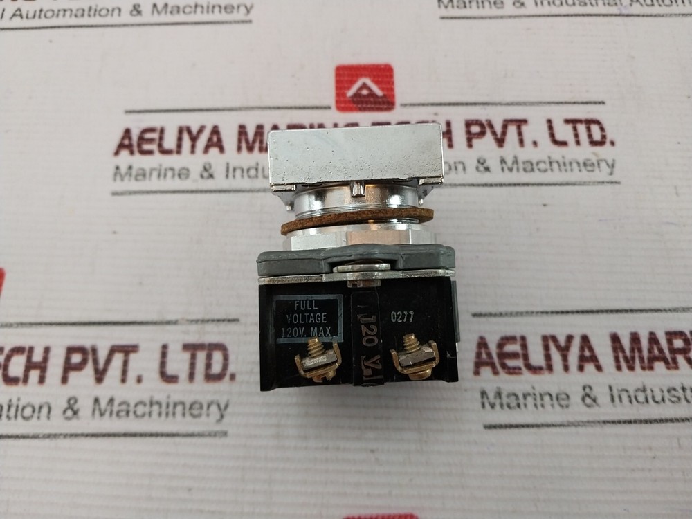 Cutler-Hammer 0277 Push Button Indicating Light