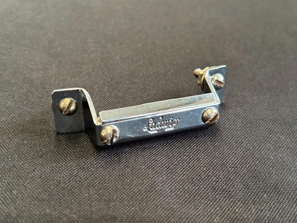 Ludwig 1960s  P32 Butt Plate - C