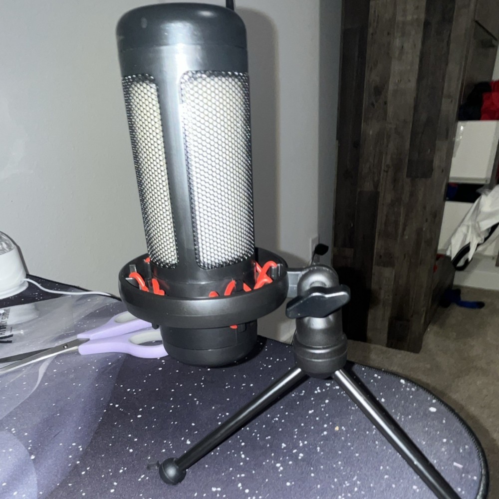 HyperX QuadCast USB Condenser Microphone Black Tripod Shock Mount Cardioid