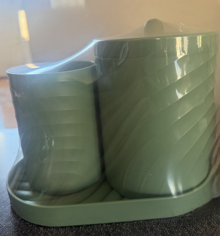 Jar with tray set green