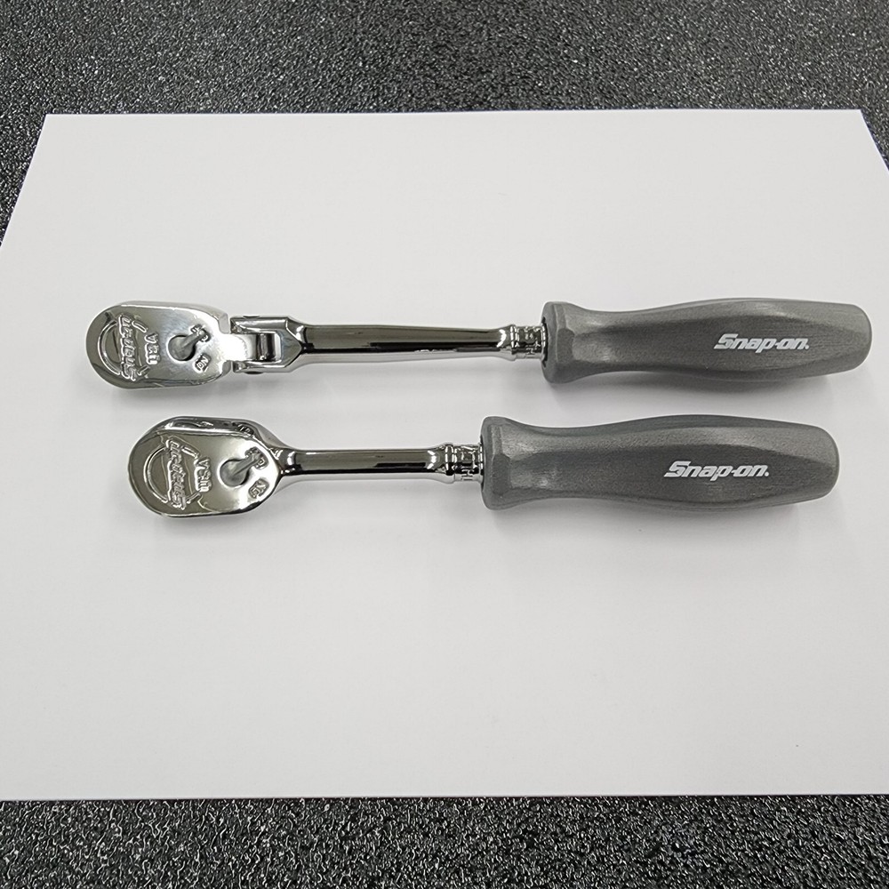 Snap-on Tools NEW 2pc DARK TITANIUM 1/4" Drive Hard Grip Fixed/Flex Ratchet Set
