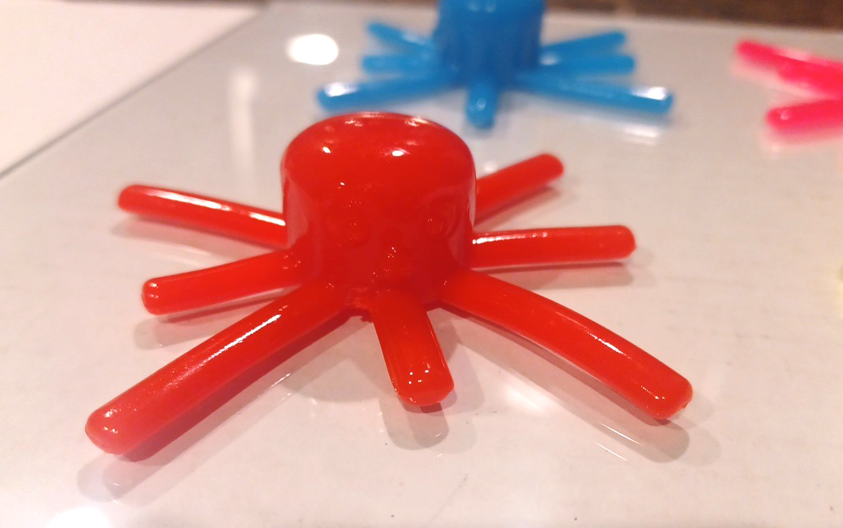 Wacky Wall Crawler Lot of 4 (Blue Red Yellow Pink) Octopus Wacky Walker Toy NEW!